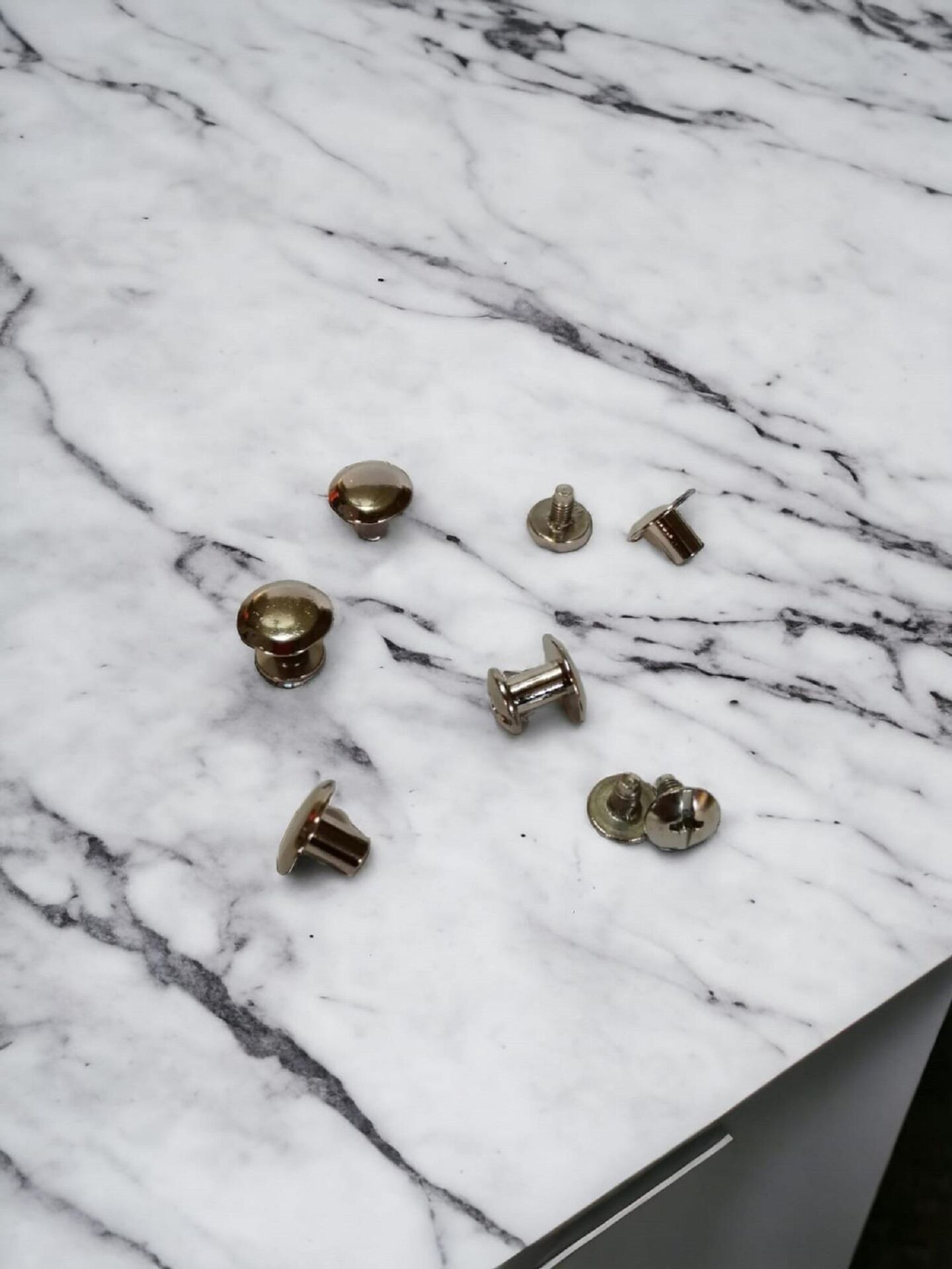 Kemer Vidası 5 Adet Nikel