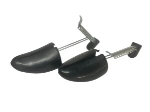 SRTfootcare Ayakkabı Açma Genişletme Seti | Metal Ayakkabı Kalıbı + Deri Yumuşatma Suyu – Konforlu, Genişleyen Ayakkabılar 35-40