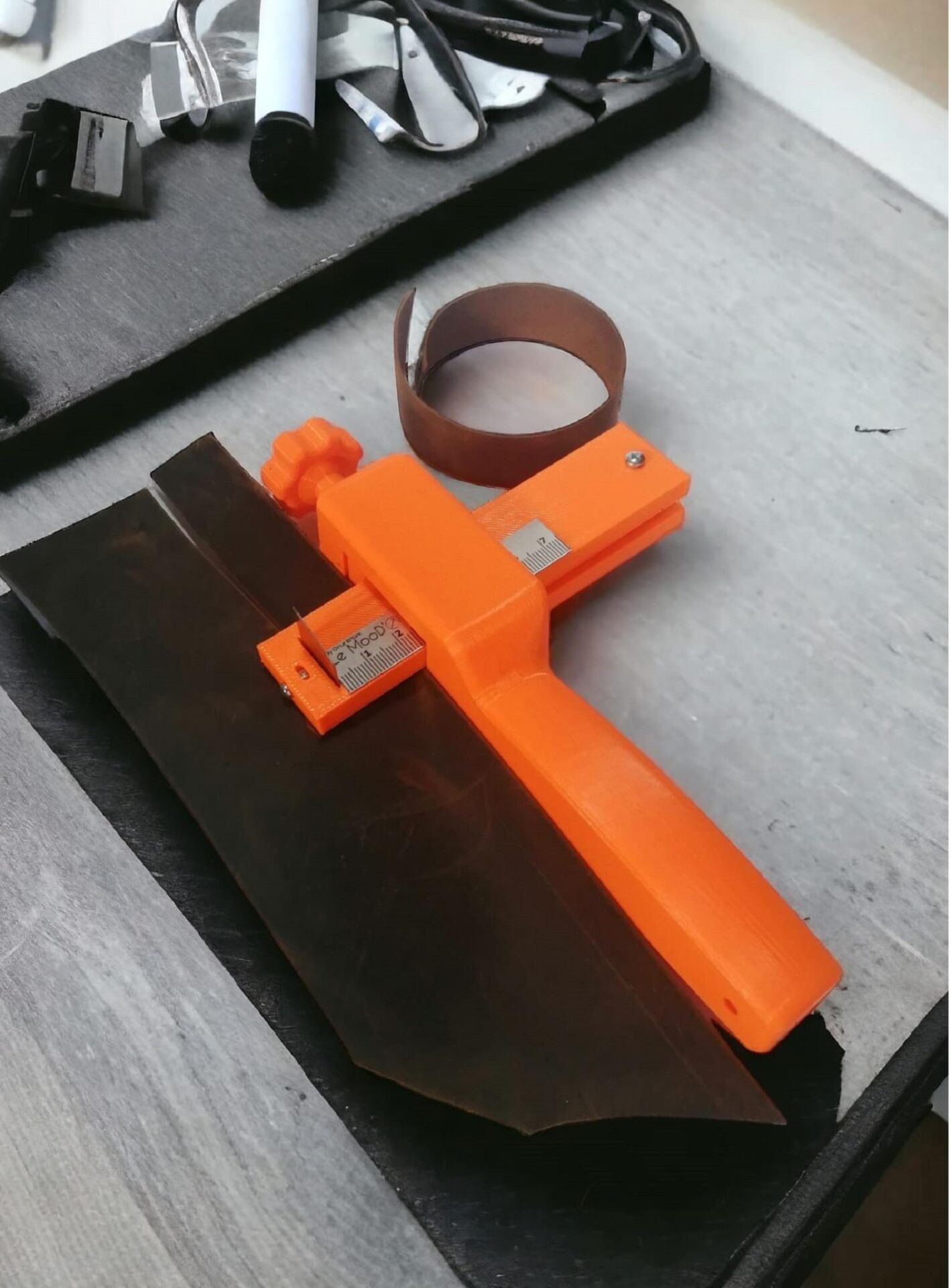 LeMooD'O Turuncu Deri Şerit Kemer Kesme Bıçağı Deri El Aleti