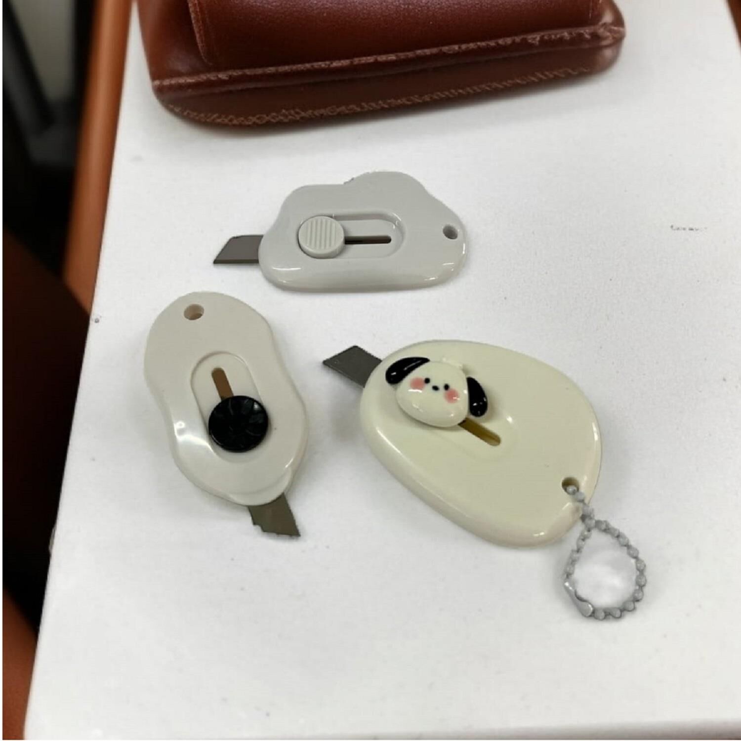 SRTfootcare 3 Ü BİR ARADA BEYAZ Taşınabilir Sevimli Falçata - Maket Bıçağı