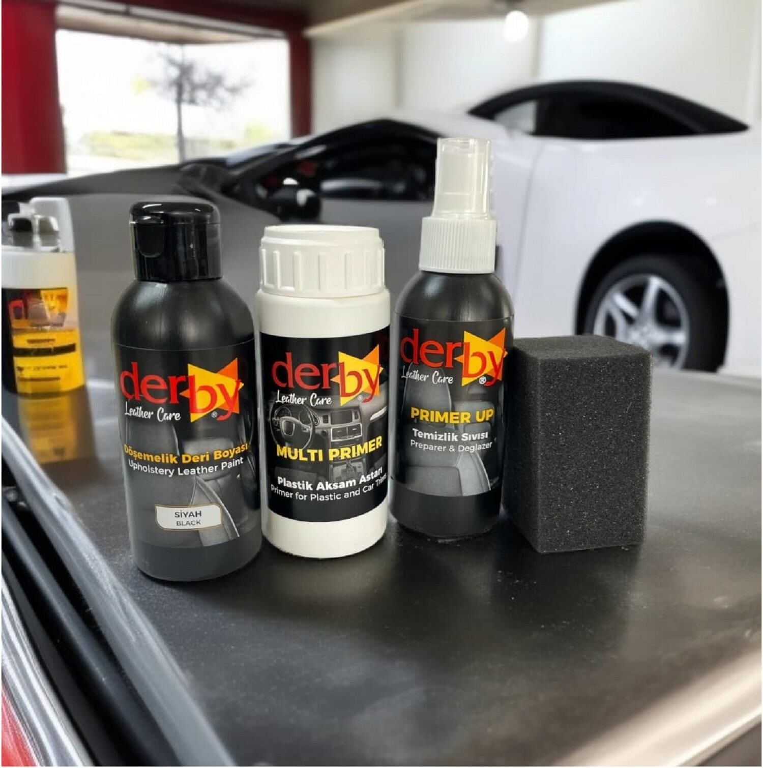 DERBY Siyah Oto TORPİDO ve Iç Kapı Plastik Aksan Bakım Boyama 4 lü Set 100 ml