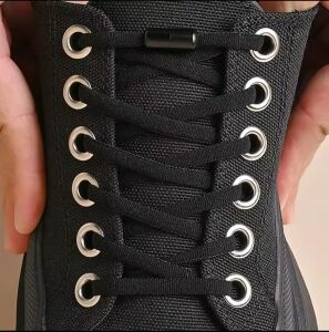 SRTfootcare Akıllı Vidalı Kilitli Elastik Outdoor Ayakkabı Bağcığı Yassı 100cm 1 Çift Beyaz