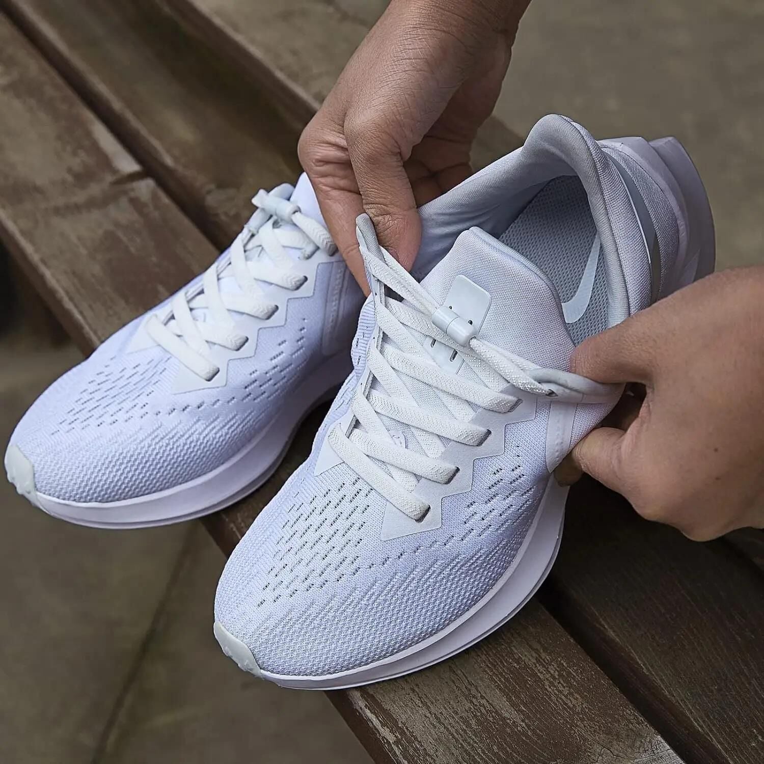 SRTfootcare Akıllı Vidalı Kilitli Elastik Outdoor Ayakkabı Bağcığı Yassı 100cm 1 Çift Beyaz